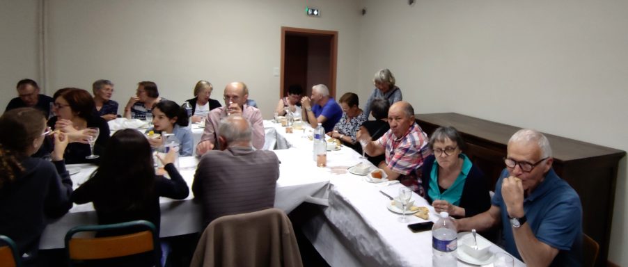 Repas trés convivial.
